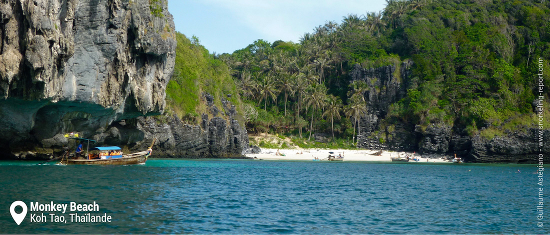 La plage de Monkey Beach, Koh Phi Phi