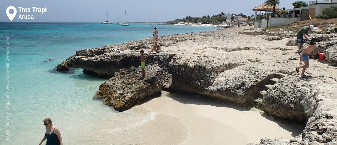 La plage de Tres Trapi, Aruba