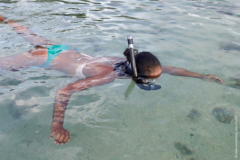 Essayer le snorkeling pour la première fois