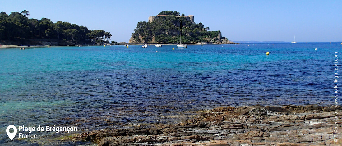 Bregançon Fort and beach, French Riviera