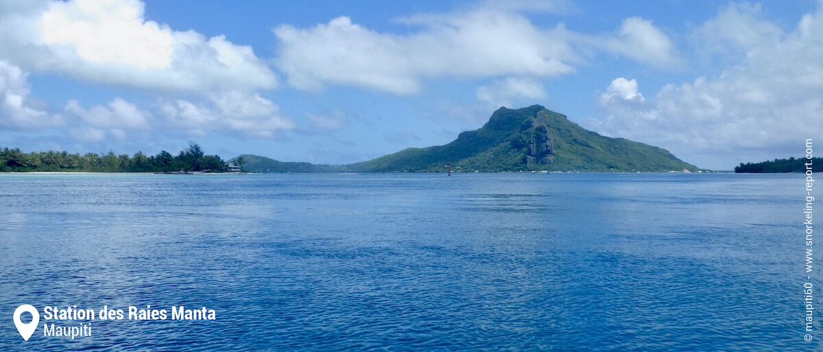 Vue du lagon de Maupiti et du Motu Pitiahe