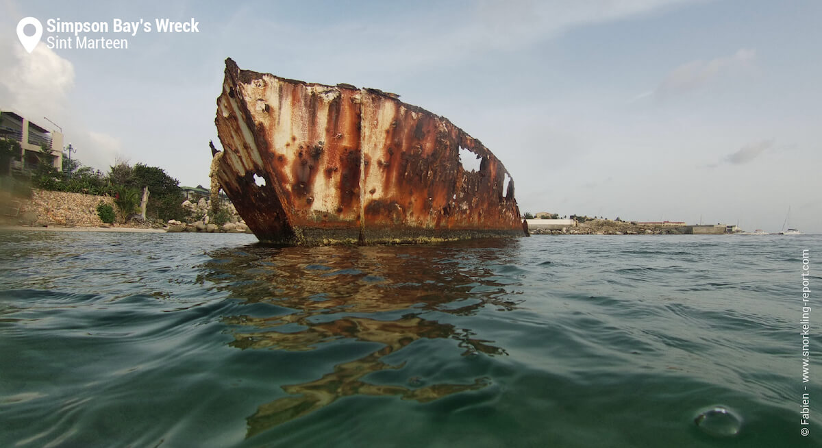 Simpson Bay's Wreck