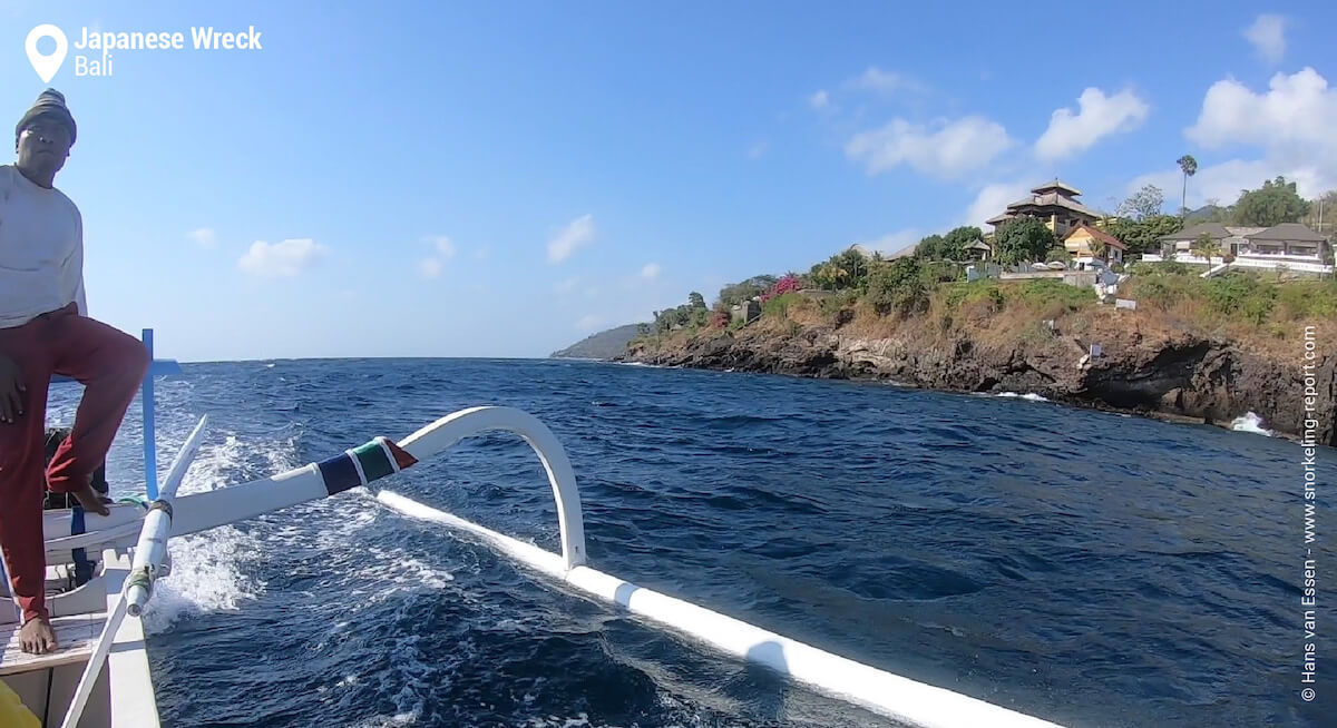 Boat tour to the Japanese Wreck