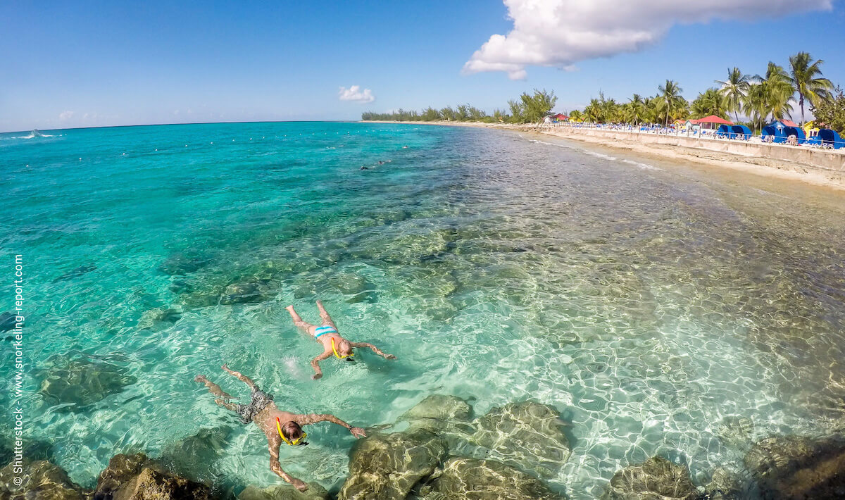 Snorkelers in Princess Cay, Eleuthera