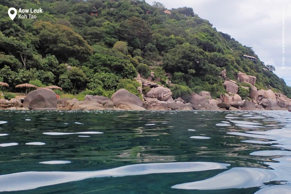 The shore at Aow Leuk, Koh Tao