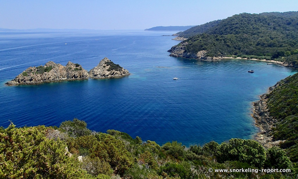 Snorkeling at Plage de la Palud, Port-Cros National Park | Snorkeling ...